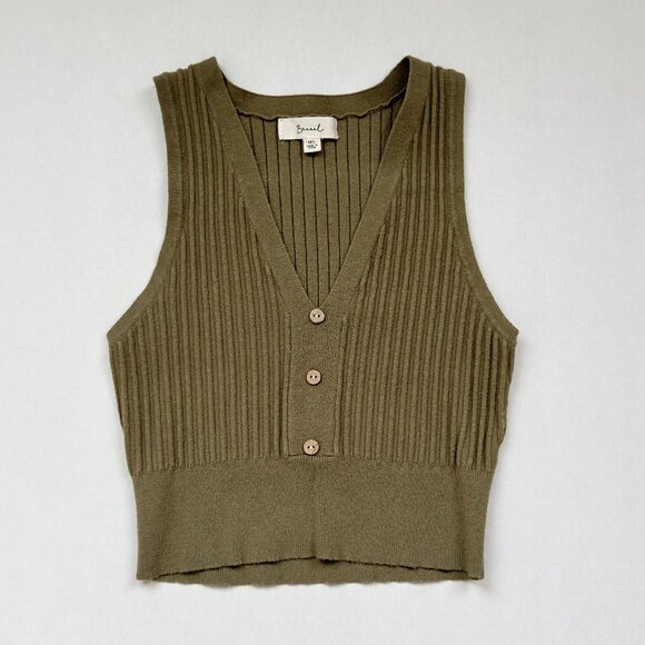 Olive Green Ribbed Knit Button-Up Crop Tank - Picture 1 of 2